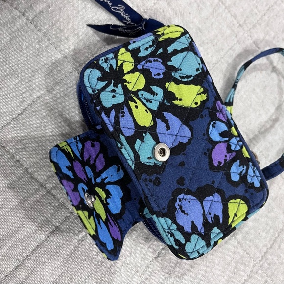 Vera Bradley Wristlet Indigo Pop - Picture 4 of 4